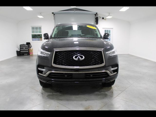 2023 INFINITI QX80 Premium Select