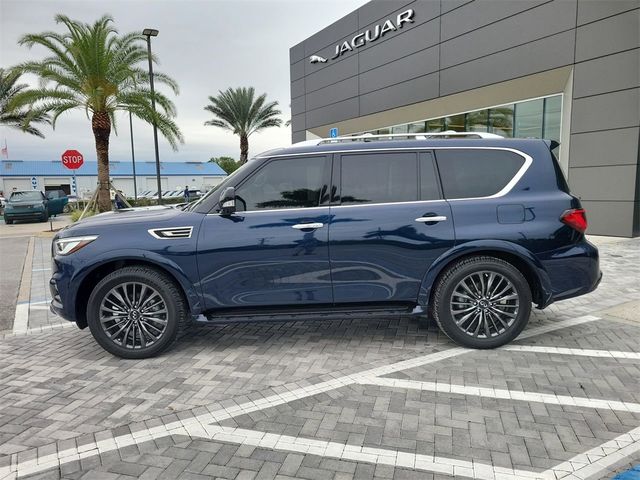 2023 INFINITI QX80 Premium Select