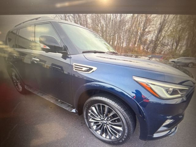 2023 INFINITI QX80 Premium Select