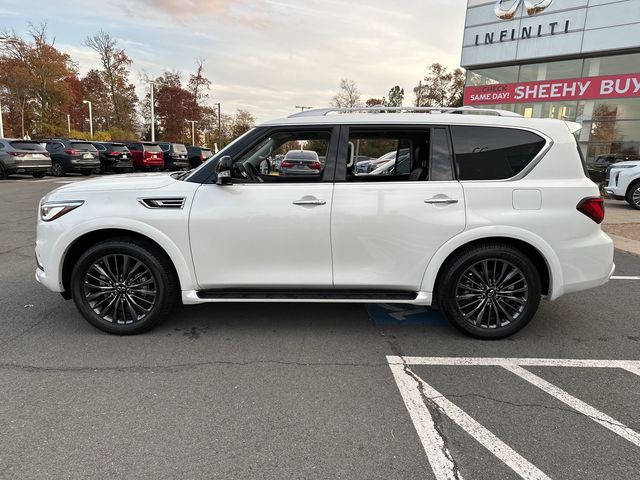 2023 INFINITI QX80 Premium Select