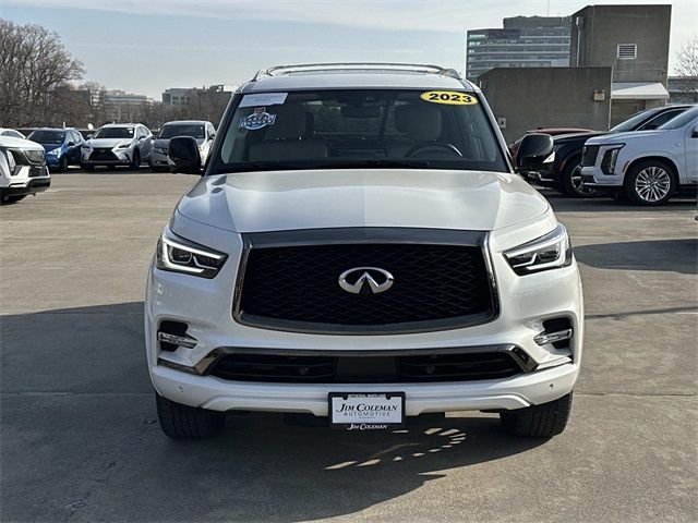 2023 INFINITI QX80 Premium Select