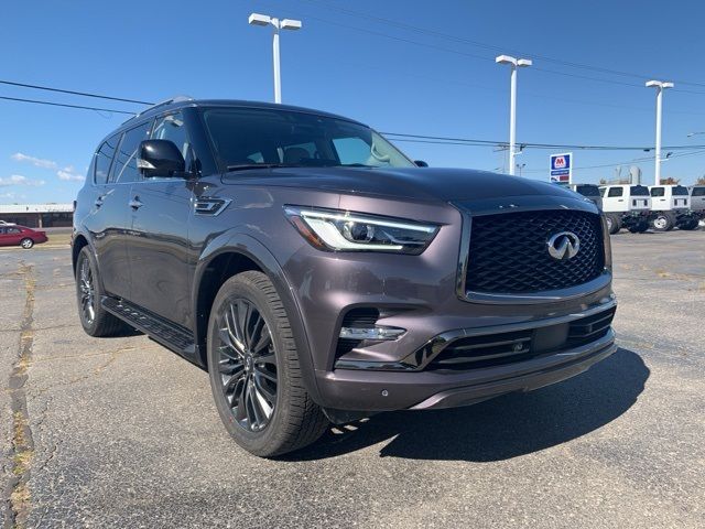 2023 INFINITI QX80 Premium Select