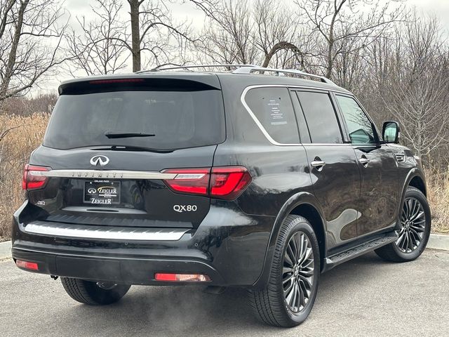 2023 INFINITI QX80 Premium Select