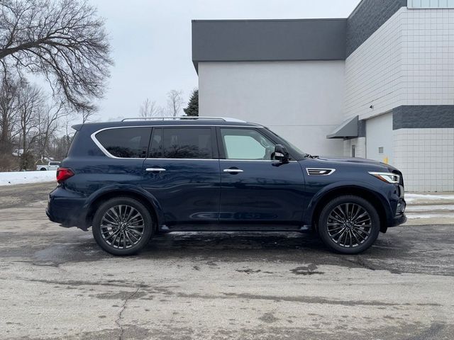 2023 INFINITI QX80 Premium Select