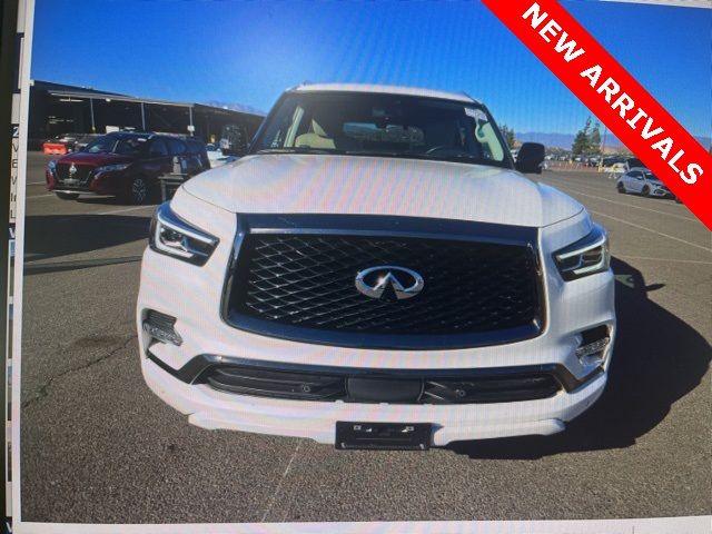 2023 INFINITI QX80 Premium Select