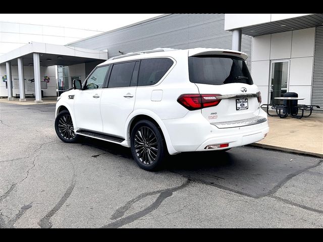 2023 INFINITI QX80 Premium Select