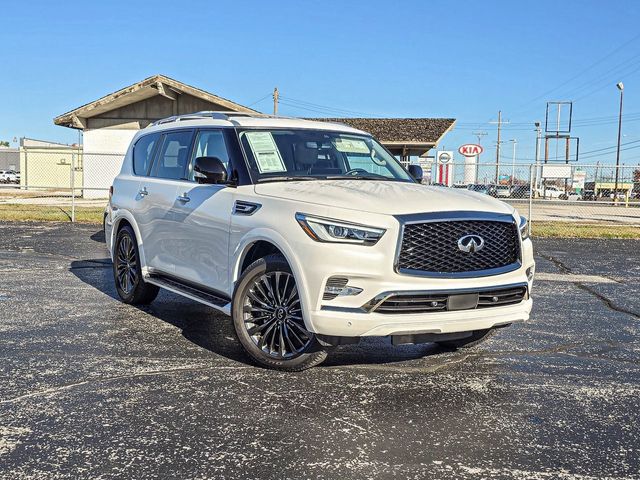 2023 INFINITI QX80 Premium Select