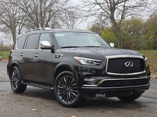 2023 INFINITI QX80 Premium Select