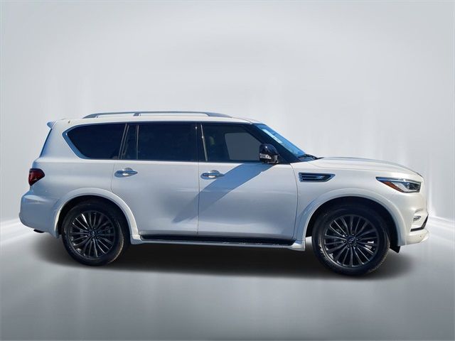 2023 INFINITI QX80 Premium Select