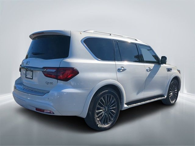 2023 INFINITI QX80 Premium Select