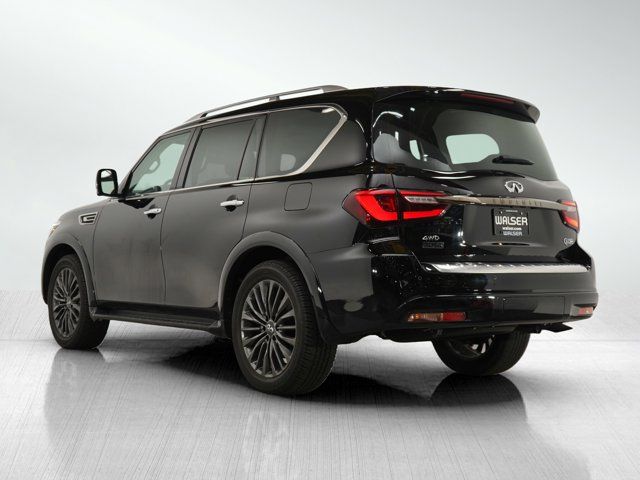 2023 INFINITI QX80 Premium Select