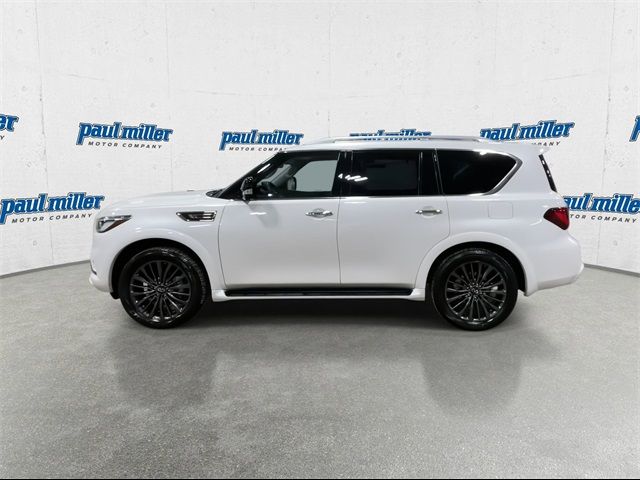 2023 INFINITI QX80 Premium Select