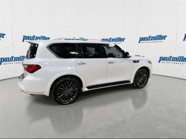 2023 INFINITI QX80 Premium Select