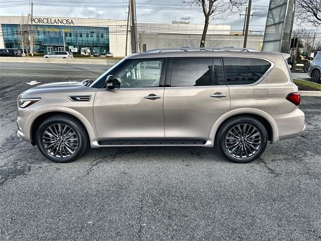 2023 INFINITI QX80 Premium Select