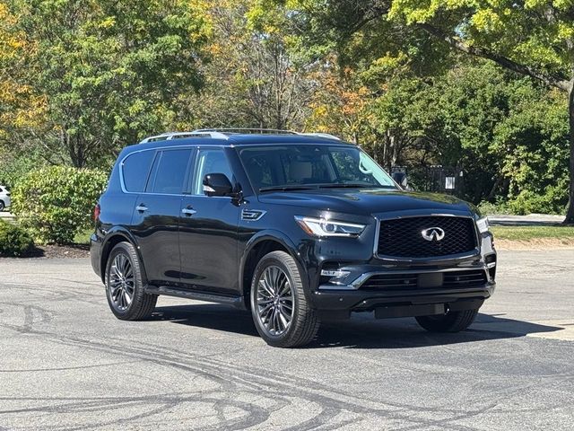 2023 INFINITI QX80 Premium Select