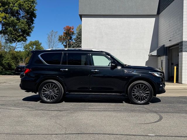 2023 INFINITI QX80 Premium Select