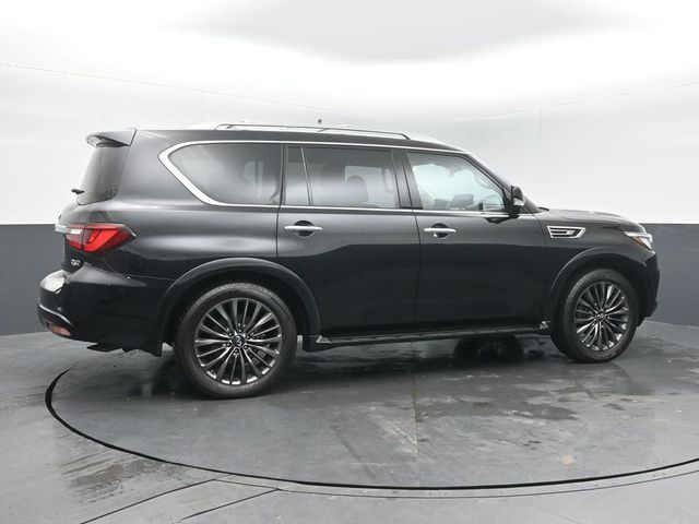 2023 INFINITI QX80 Premium Select