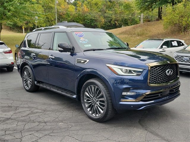 2023 INFINITI QX80 Premium Select