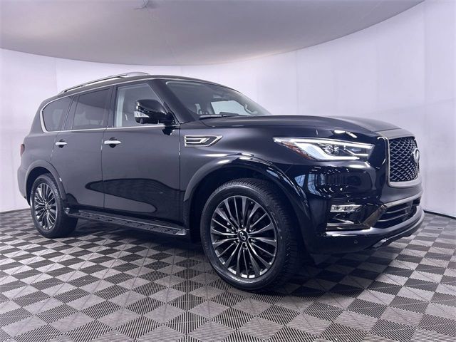 2023 INFINITI QX80 Premium Select