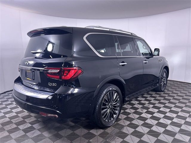 2023 INFINITI QX80 Premium Select