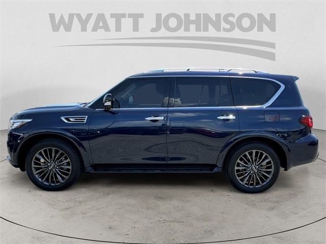 2023 INFINITI QX80 Premium Select