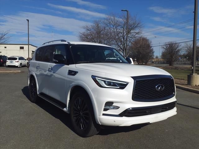 2023 INFINITI QX80 Premium Select