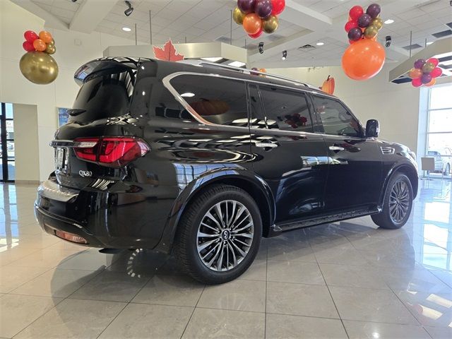 2023 INFINITI QX80 Premium Select