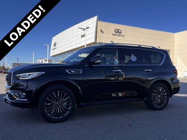 2023 INFINITI QX80 Premium Select