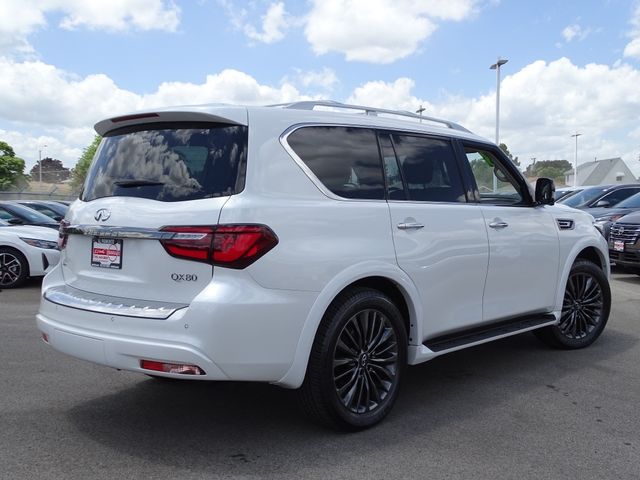 2023 INFINITI QX80 Premium Select