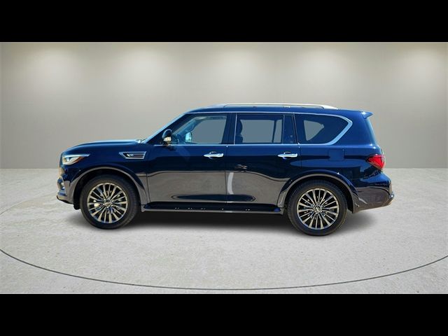 2023 INFINITI QX80 Premium Select