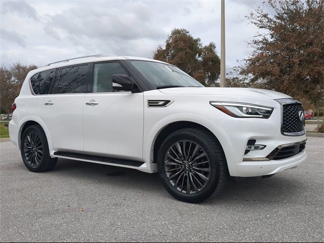 2023 INFINITI QX80 Premium Select