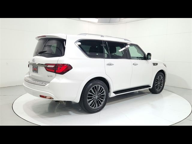 2023 INFINITI QX80 Luxe