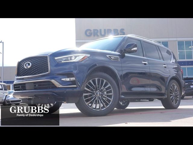 2023 INFINITI QX80 Premium Select