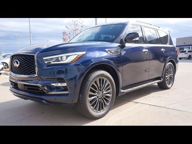 2023 INFINITI QX80 Premium Select