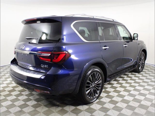 2023 INFINITI QX80 Premium Select