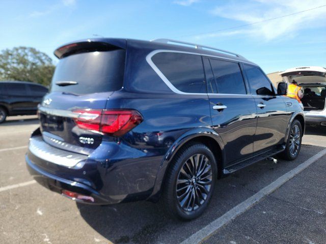 2023 INFINITI QX80 Premium Select