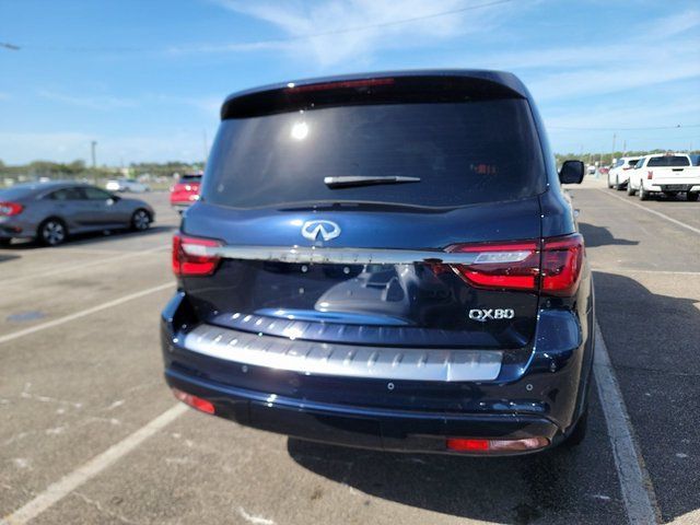 2023 INFINITI QX80 Premium Select