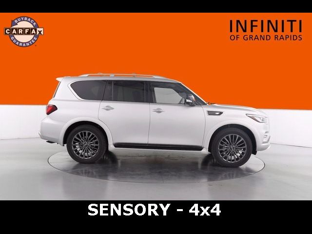 2023 INFINITI QX80 Premium Select