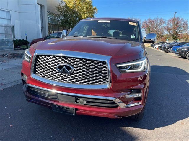 2023 INFINITI QX80 Sensory