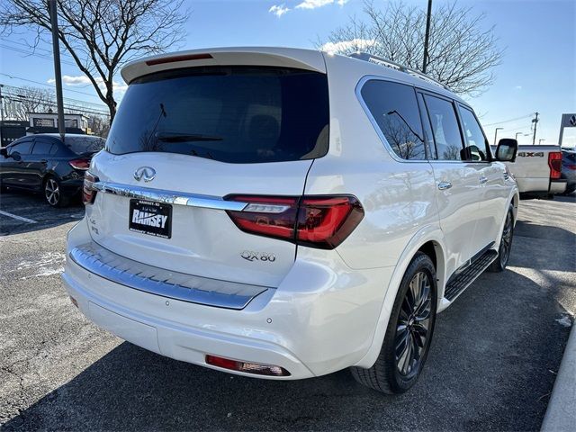 2023 INFINITI QX80 Sensory