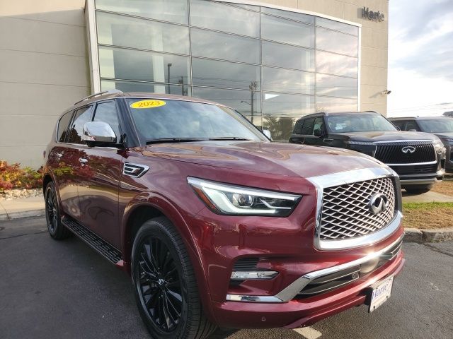 2023 INFINITI QX80 Sensory