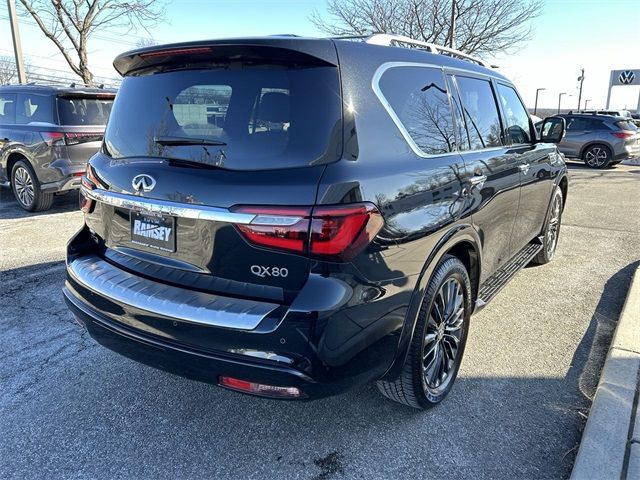 2023 INFINITI QX80 Sensory