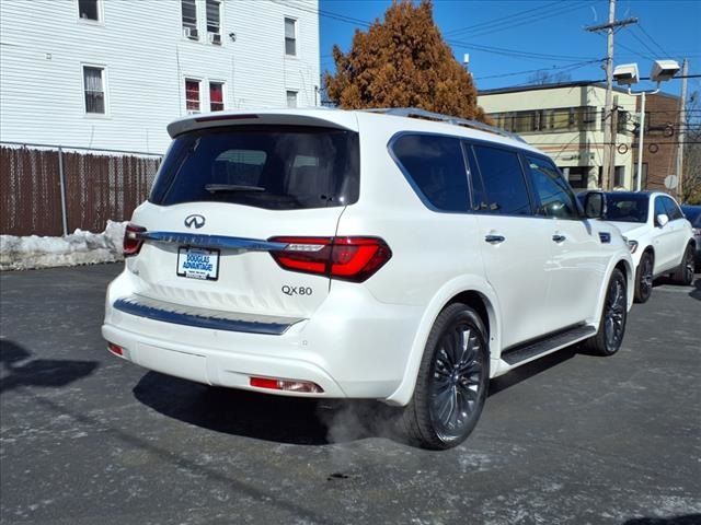 2023 INFINITI QX80 Sensory