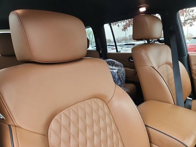 2023 INFINITI QX80 Sensory