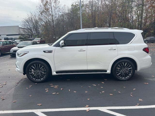 2023 INFINITI QX80 Sensory