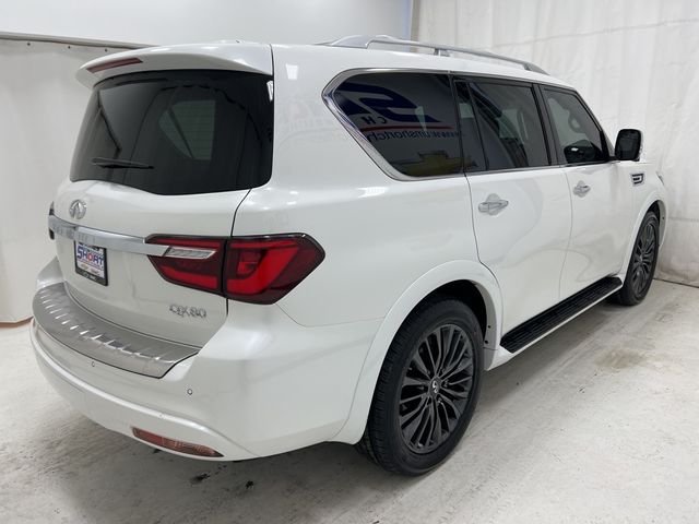 2023 INFINITI QX80 Sensory