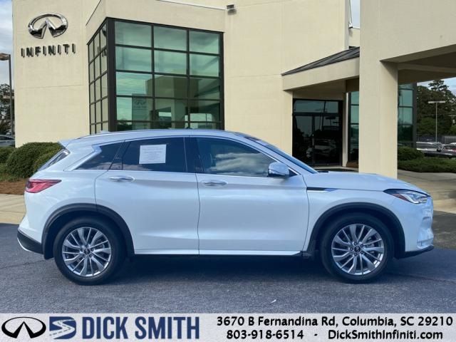 2023 INFINITI QX50 Luxe