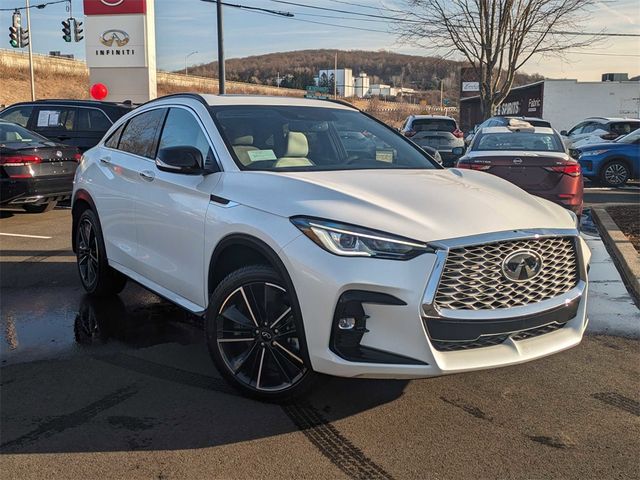 2023 INFINITI QX55 Luxe