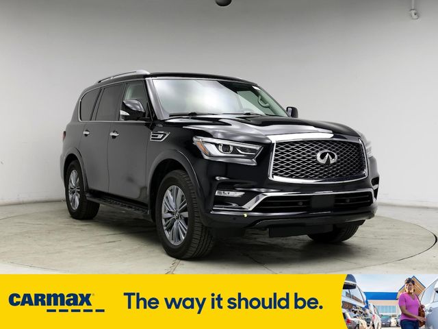 2023 INFINITI QX80 Luxe