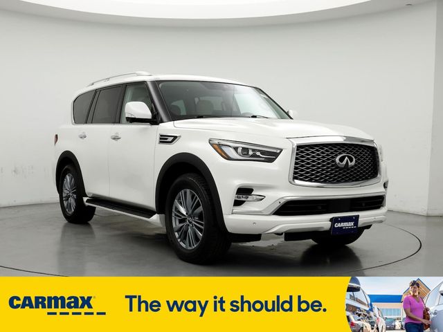 2023 INFINITI QX80 Luxe